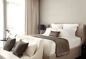 Rongratana Executive Residence