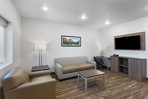 Best Western Plus Landmark Hotel