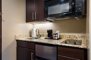 Best Western Plus Landmark Hotel