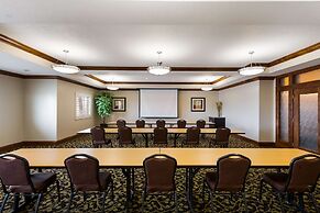 Best Western Plus Landmark Hotel