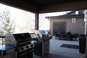 Best Western Plus Landmark Hotel