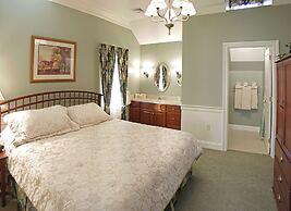 Bird In Hand Village Inn & Suites