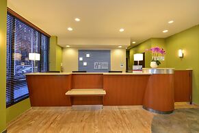 Holiday Inn Express New York - Manhattan West Side by IHG