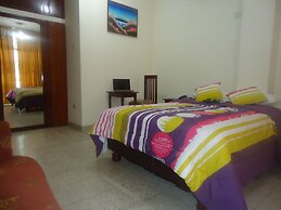 Hostal Perla Real Inn