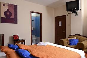 Hostal Perla Real Inn