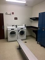 Microtel Inn And Suites Minot