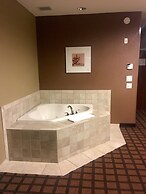Microtel Inn And Suites Minot