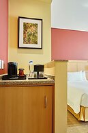 Courtyard by Marriott Leon at the Poliforum