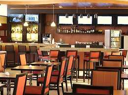 Courtyard by Marriott Leon at the Poliforum