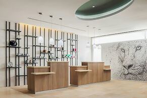 Courtyard by Marriott Leon at the Poliforum