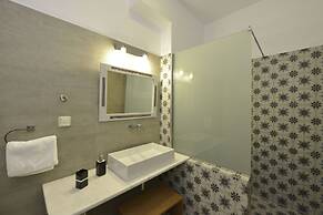 Rooms & Apartments Archontou