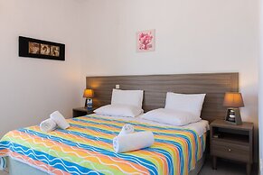 Rooms & Apartments Archontou