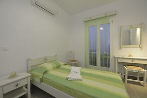 Rooms & Apartments Archontou