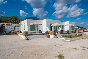 Rooms & Apartments Archontou