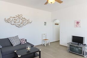 Rooms & Apartments Archontou