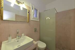 Rooms & Apartments Archontou