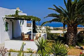 Rooms & Apartments Archontou