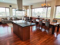 Seminyak Square Hotel And Villas