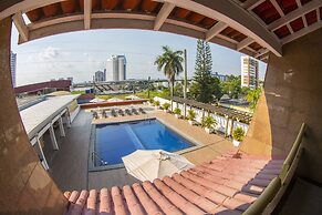 Da Vinci Hotel & Conventions