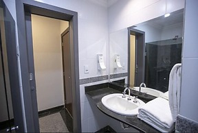 Da Vinci Hotel & Conventions