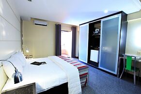 Da Vinci Hotel & Conventions