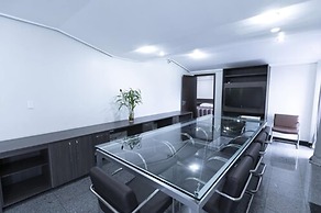 Da Vinci Hotel & Conventions