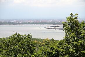 Jimbaran Cliffs Private Pool Hotel & Spa