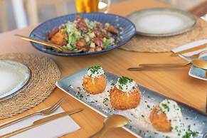 Hotel Atolon & Kaafu Beach Club