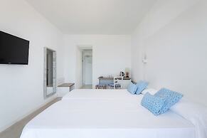 Hotel Atolon & Kaafu Beach Club