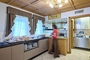Residence Hotel Miralago