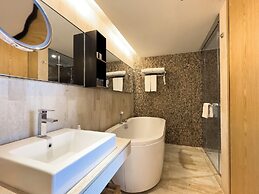 Arcadia Suites Bangkok