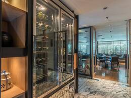 Arcadia Suites Bangkok