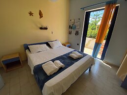 Kalypso Studios & Apartments