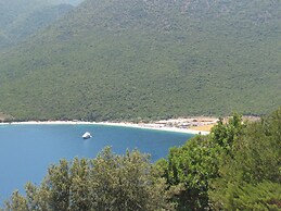 Kalypso Studios & Apartments