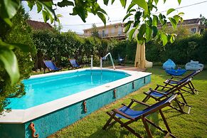 Kalypso Studios & Apartments