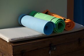 Kalypso Studios & Apartments