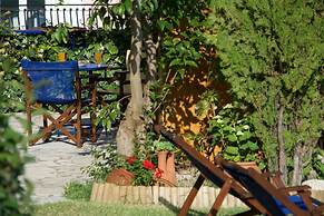 Kalypso Studios & Apartments