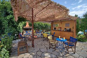 Kalypso Studios & Apartments