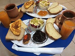 Kalypso Studios & Apartments