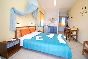 Kalypso Studios & Apartments