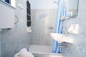 Kalypso Studios & Apartments