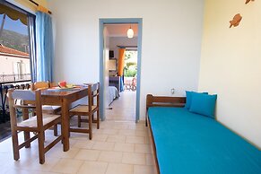 Kalypso Studios & Apartments