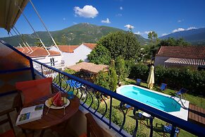 Kalypso Studios & Apartments