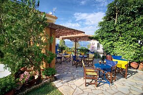 Kalypso Studios & Apartments