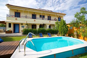 Kalypso Studios & Apartments