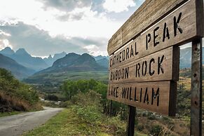 Cathedral Peak Hotel