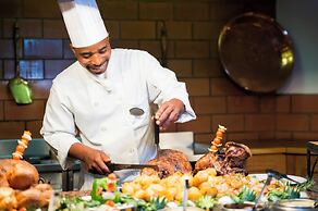 Cathedral Peak Hotel