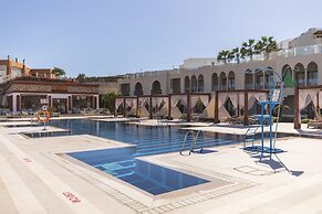 SUNRISE Arabian Beach Resort