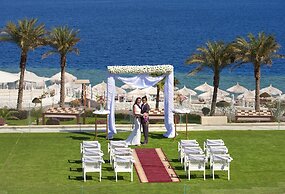 SUNRISE Arabian Beach Resort