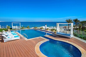 SUNRISE Arabian Beach Resort